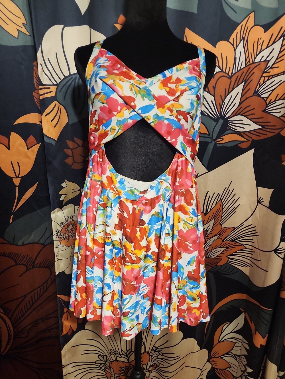 Floral Cutout One-Piece Swimsuit in Multicolor